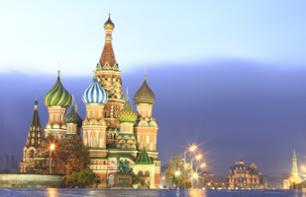 Visite guidée de la Cathédrale Basile-le-Bienheureux à Moscou – départ/retour hôtel